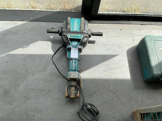 Makita hm1812 breekhamer - afbeelding 1 van  7