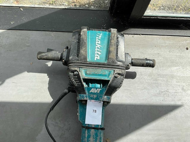 Makita hm1812 breekhamer - afbeelding 3 van  7