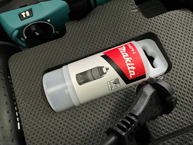 Makita hr2631ft13 sds plus combihamer 26 mm - afbeelding 3 van  9