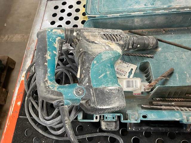 Makita hr2811ft boor-/breekhamer - afbeelding 3 van  4