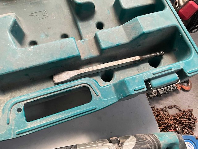 Makita hr3210fct boormachine - afbeelding 7 van  8