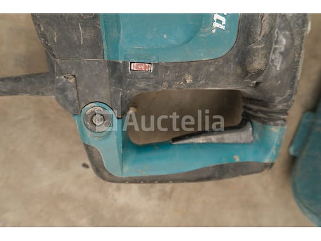 Makita hr3210fct rotatiehamer - afbeelding 1 van  6