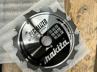 Makita hs7101jx cirkelzaag 190mm 1400w - afbeelding 2 van  3