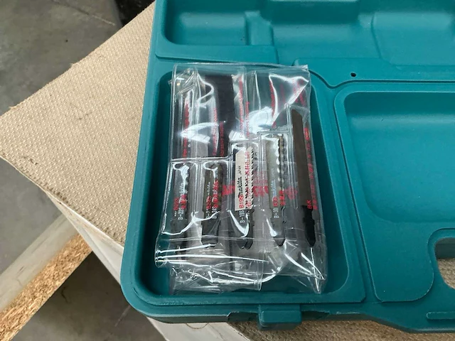 Makita jr1000ft reciprozaag - afbeelding 5 van  7