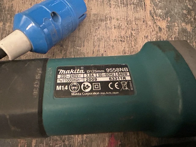 Makita kleine haakse slijper - afbeelding 3 van  4