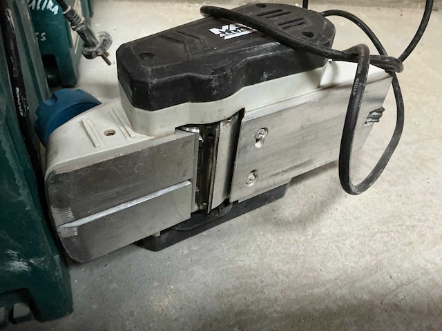 Makita kp0800 schaafmachine - afbeelding 4 van  5