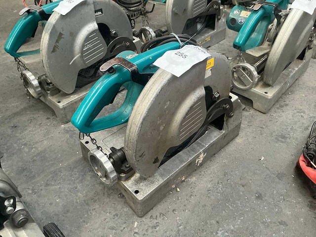 Makita lc1230 afkortcirkelzaagmachine - afbeelding 1 van  6