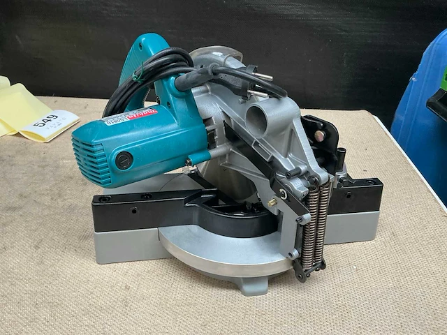 Makita ls0810 afkort cirkelzaagmachine - afbeelding 3 van  7