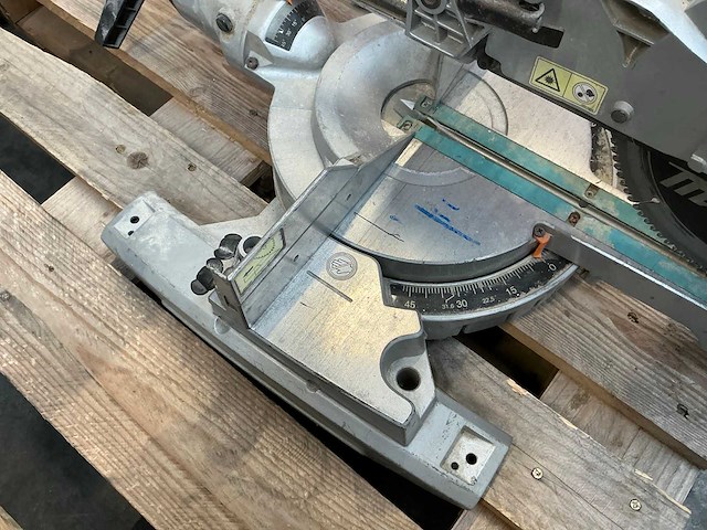 Makita ls1018l radiaalafkortzaagmachine - afbeelding 5 van  7