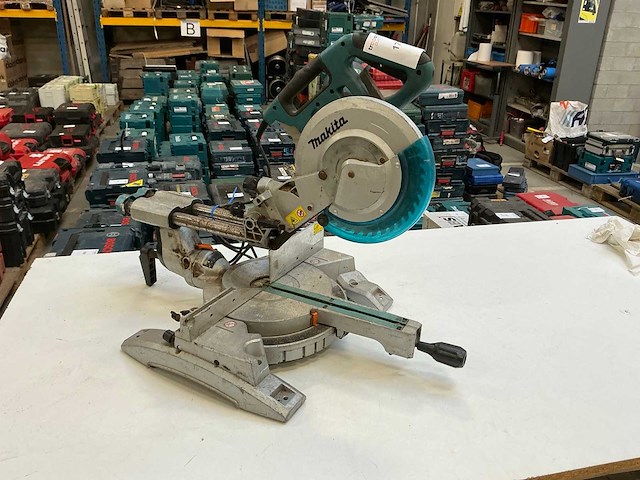 Makita ls1018l tafelcirkelzaagmachine - afbeelding 1 van  4