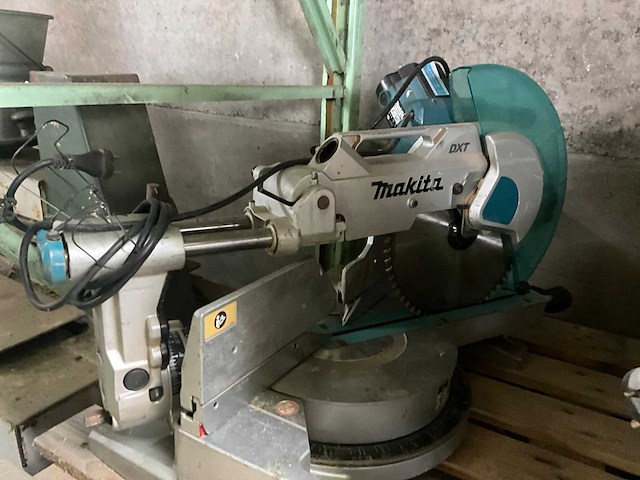 Makita ls1216fl afkortzaag/verstekzaag - afbeelding 4 van  11