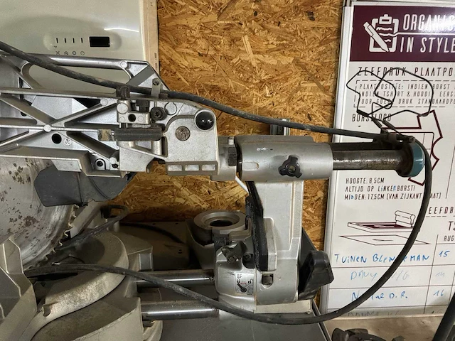 Makita ls1216l ontstekzaag - afbeelding 1 van  6