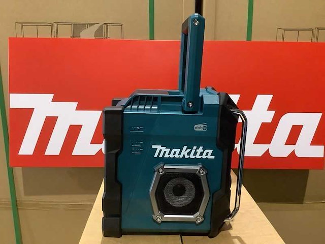 Makita mr003gz dab+ bouwradio op accu - afbeelding 9 van  11