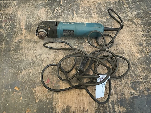 Makita multitool - afbeelding 1 van  3