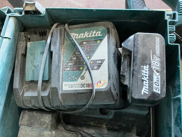 Makita overige zaagmachines (2x) - afbeelding 9 van  9