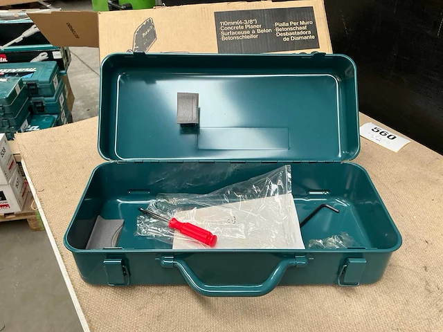 Makita pc1100 betonschaaf - afbeelding 4 van  7