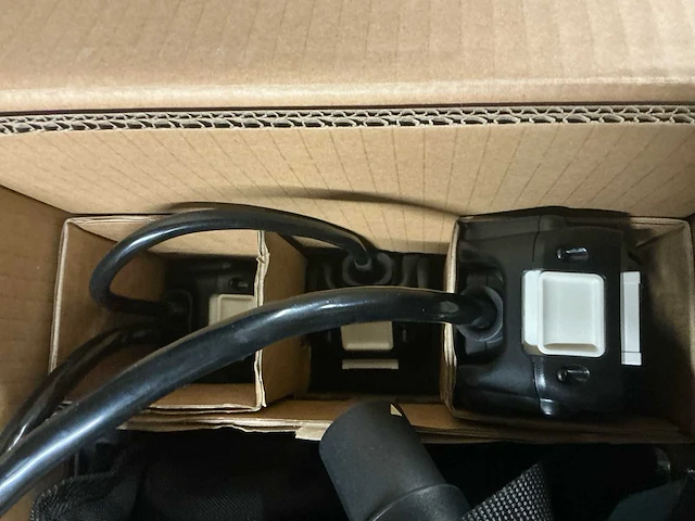 Makita pdc01 batterij - afbeelding 2 van  5