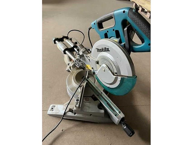 Makita radiale afkortzaag - type ls1018l - afbeelding 1 van  3