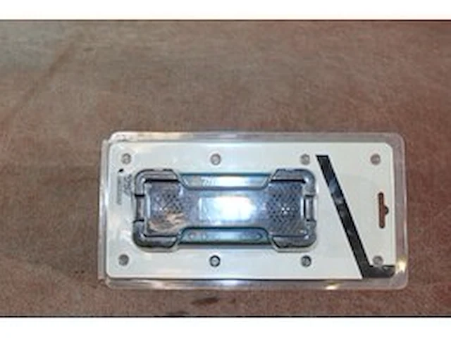 Makita radio 10,8v - afbeelding 1 van  4