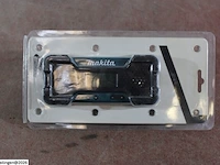 Makita radio 10,8v - afbeelding 3 van  4