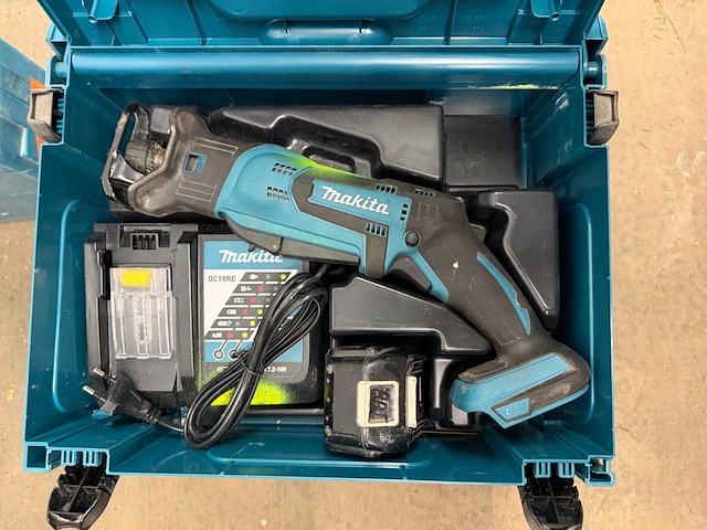 Makita reciprozaag - afbeelding 1 van  5