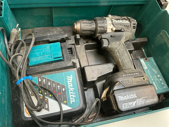 Makita schroefboormachine (3x) - afbeelding 2 van  8