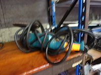 Makita schuurmachine (na te zien) - afbeelding 3 van  4