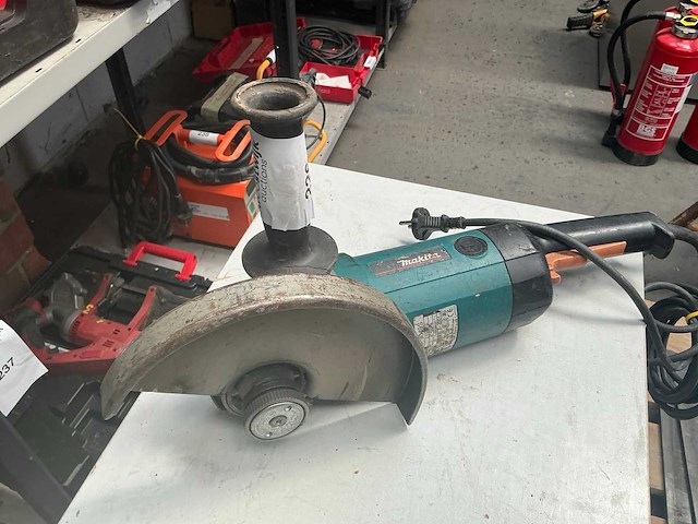 Makita slijpmachine (2x) - afbeelding 2 van  7