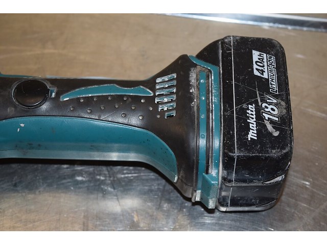 Makita slijpmachine op batterij 18v zonder lader - afbeelding 2 van  5