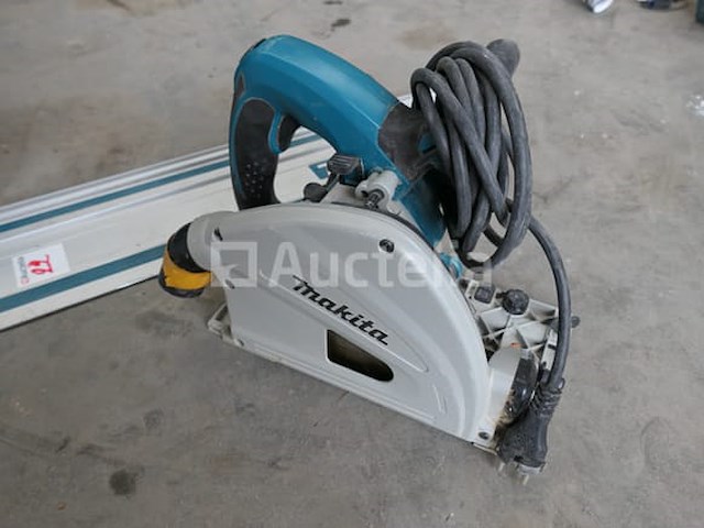 Makita sp6000 plunge zaag + rail - afbeelding 6 van  8