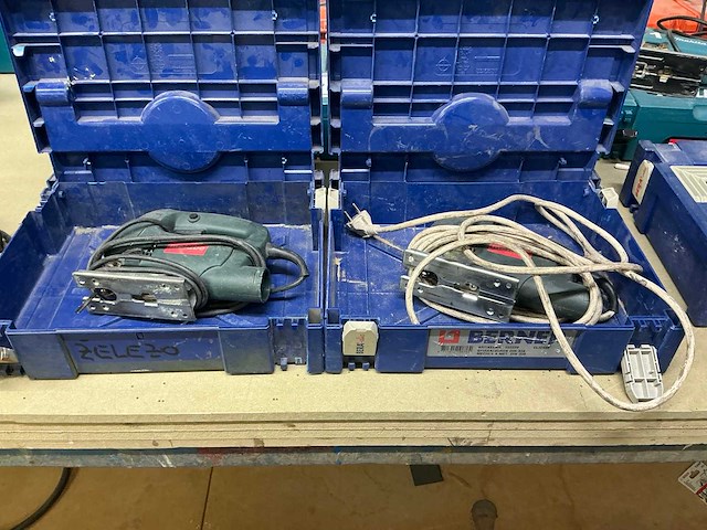 Makita ste80 quick decoupeerzaag (2x) - afbeelding 1 van  4