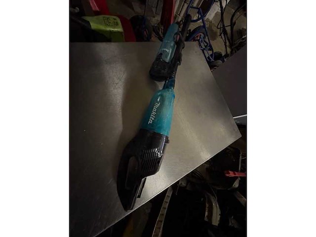 Makita stofzuiger - various garage tools - afbeelding 5 van  6