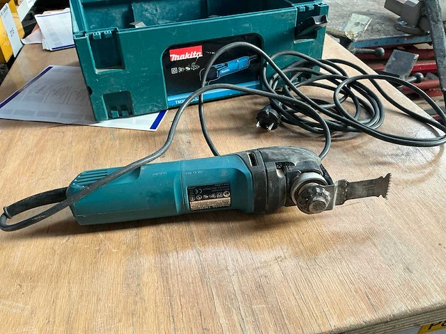 Makita tm3010c multitool - afbeelding 2 van  5