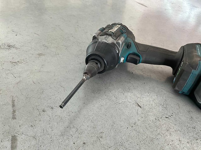 Makita tw007g accu slagmoersleutel - afbeelding 2 van  3