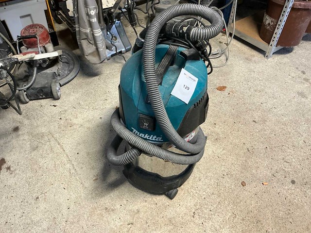 Makita vc3011l stofzuiger - afbeelding 1 van  5