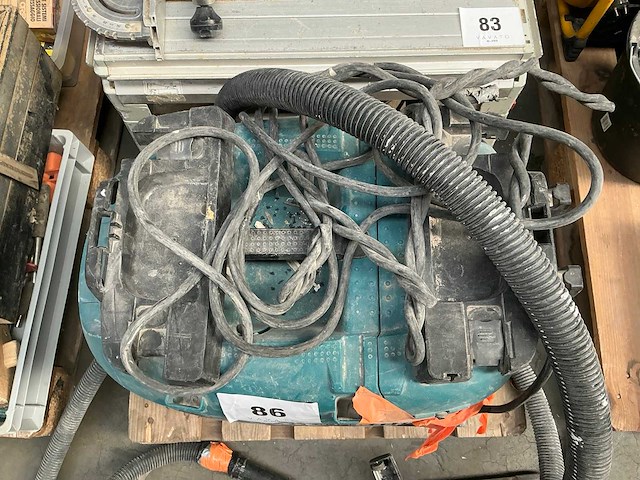Makita vc4210l industriële stofzuiger - afbeelding 6 van  6