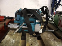 Makita vetpomp - afbeelding 2 van  5