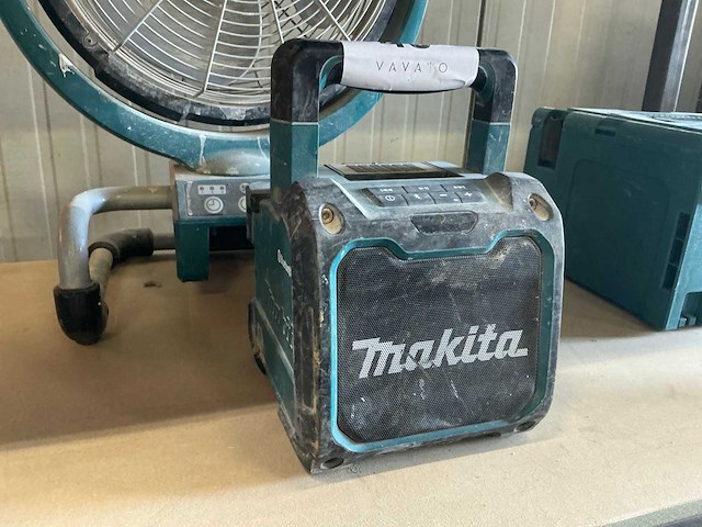 Makita werfradio en ventilator - afbeelding 2 van  9