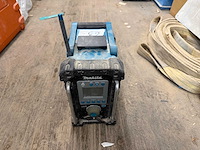 Makita werfradio met lader