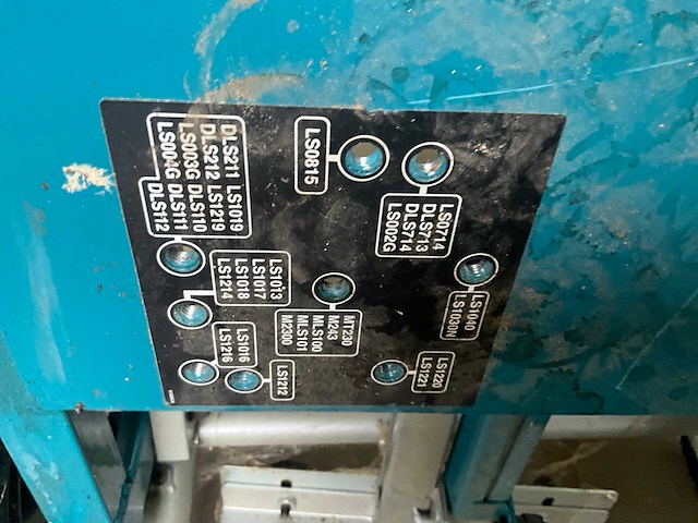 Makita wst01n onderstel 2750 mm - afbeelding 18 van  24