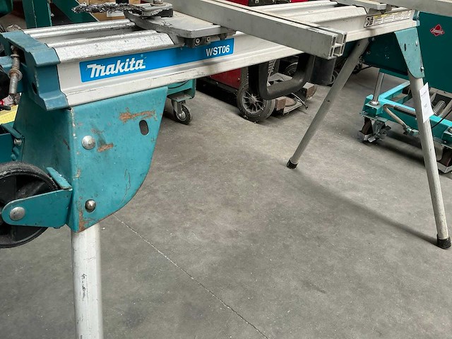 Makita wst06 onderstel voor afkortzaag - afbeelding 4 van  4