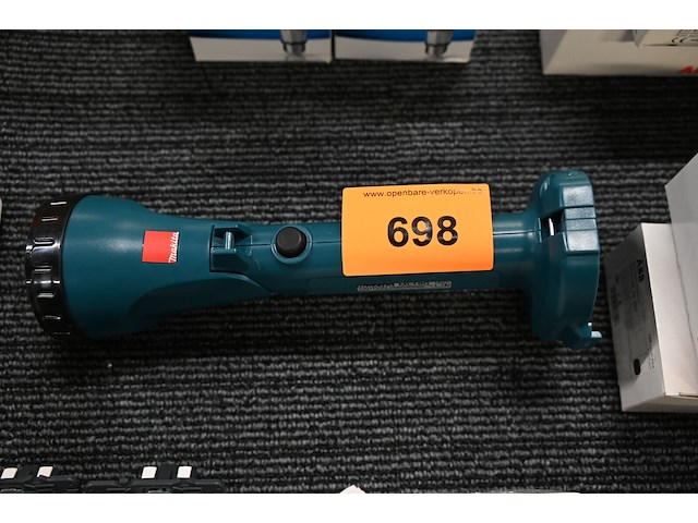 Makita zaklamp ml180 - afbeelding 1 van  1
