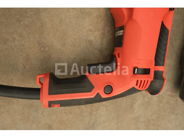 Maktec mt870 boormachine - afbeelding 3 van  5