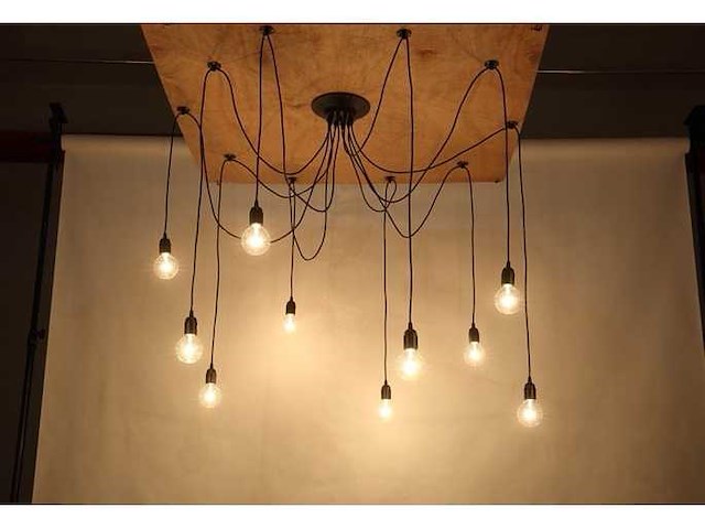 Mama plafondlamp, 10 lampen zwart - afbeelding 3 van  3