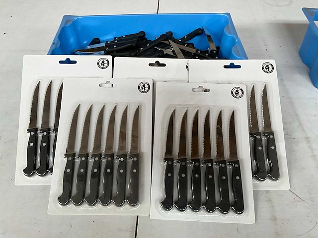 Mammoet partij hv6 steakmessen - afbeelding 1 van  4