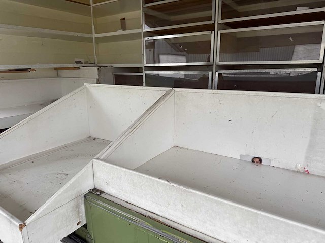 Man - 1997 - l84fl/bl marktkraam - vrachtwagen - afbeelding 17 van  30