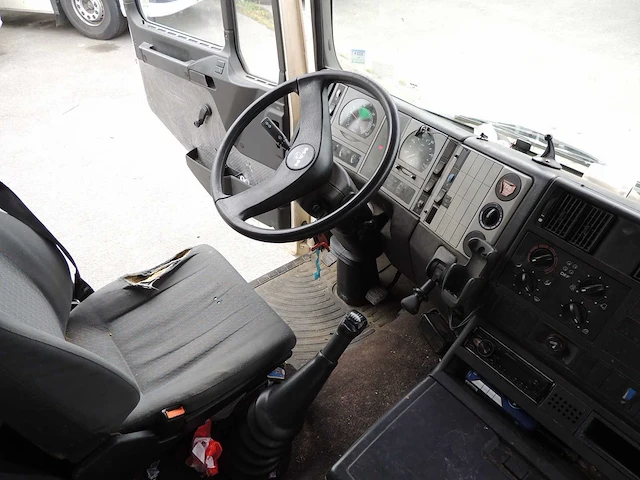 Man - 2001 - 12.220 box - vrachtwagen - afbeelding 10 van  29