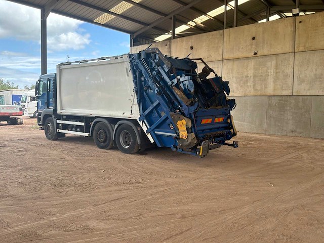 Man - tgs26.320 - truck - 2013 - afbeelding 19 van  39