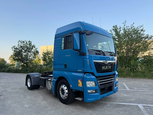 Man - tgx 18.420 - bedrijfswagen - afbeelding 2 van  29