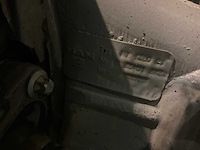 Man achteras hy 1350 01 - afbeelding 4 van  13